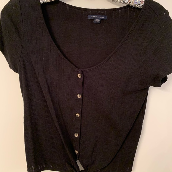 American Eagle Crop Top - Picture 2 of 2